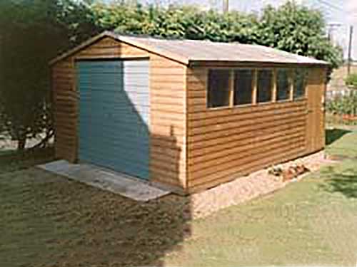 Eagle Field Shelter